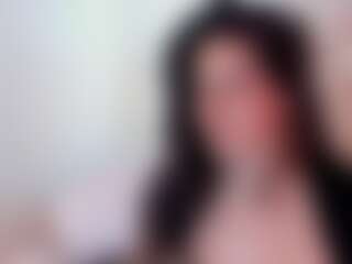Live cam show with SeleneCarter - Wild on camwithhim.com