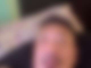 Snazeepants's Live Sex Cam Show