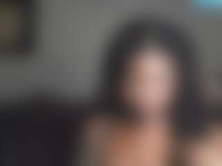 BellaStar's Live Sex Cam Show