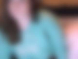 Live cam show with curvymilfshake - Twerking on SinfulBabes