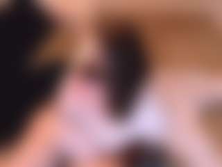 Live cam show with curvymilfshake - Curvy on live18s.com