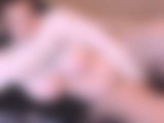 Live cam show with curvymilfshake - 420 on Pornisteam.com