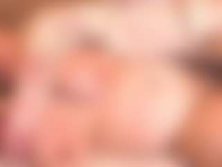 Live cam show with curvymilfshake - 420 on Hubzter Live