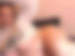 curvymilfshake's Live Sex Cam Show