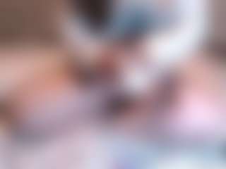 Live cam show with curvymilfshake - 420 on TeamSkeetLive