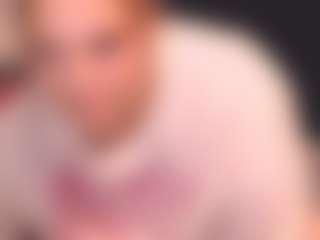 Live cam show with curvymilfshake - Ass Clapping on Gym Cam Girls