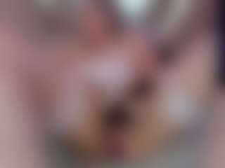 Live cam show with lilith-torres - Average on Camsoda