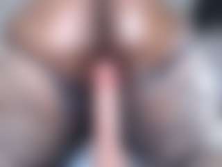 Live cam show with qwiri - Black on Camsoda Late Night