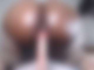 qwiri's Live Sex Cam Show