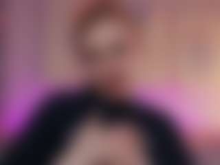 Live cam show with Genne - Blue Eyes on mypornchat.com
