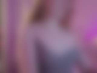 Live cam show with Genne - Blonde Hair Blowjob on Dolls Live