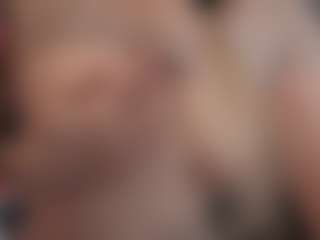 Genne's Live Sex Cam Show