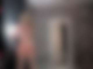 Genne's Live Sex Cam Show