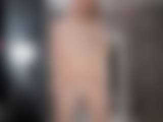 Genne's Live Sex Cam Show