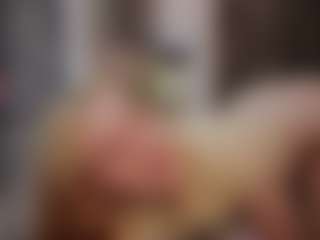 Genne's Live Sex Cam Show