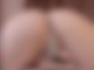 Live cam show with Genne - Full Nudity on Gym Cam Girls