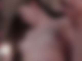 Live-camshow met Genne - Fetish Brown Hair op Camsoda