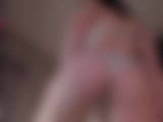 Genne's Live Sex Cam Show