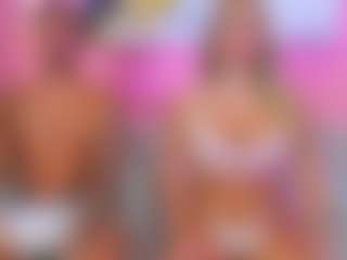 Live cam show with Susi-and-mat - Muscle on Gym Cam Girls