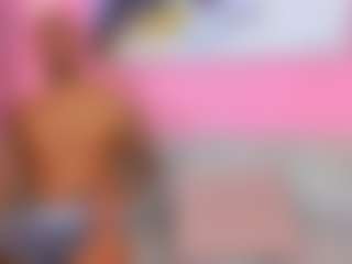 Live cam show with Susi-and-mat - Muscle on CamwithHer