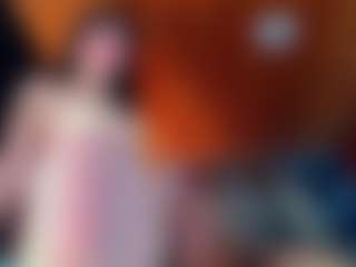 Live cam show with sara_buck - Tease on TeamSkeetLive