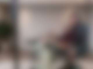 Live cam show with JinxVe - Interactivetoy Teen (18+) on studioflirtlive.com