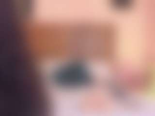 JinxVe MILF webcam performer live streaming