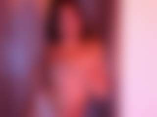 Live cam show with JinxVe - Petite Teen (18+) on intimatelivegirls.com
