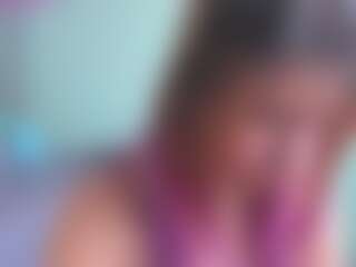 Live cam show with Amber - Shake on xplaylive.com