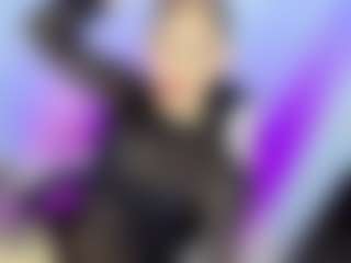 GiaFerrara's Live Sex Cam Show