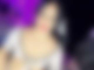 GiaFerrara's Live Sex Cam Show