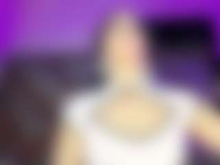 GiaFerrara's Live Sex Cam Show