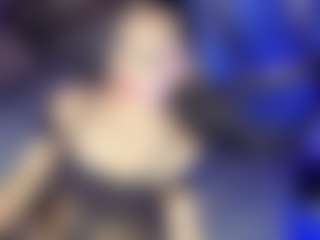 GiaFerrara's Live Sex Cam Show