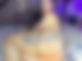 GiaFerrara's Live Sex Cam Show