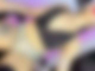 GiaFerrara's Live Sex Cam Show