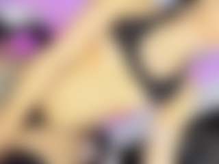 GiaFerrara's Live Sex Cam Show