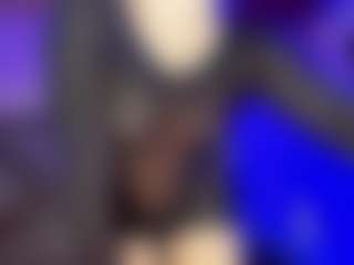 GiaFerrara's Live Sex Cam Show