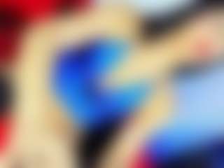 GiaFerrara's Live Sex Cam Show