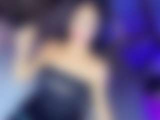 GiaFerrara's Live Sex Cam Show