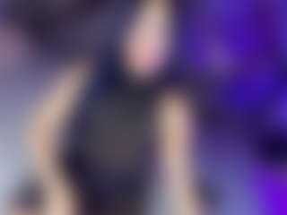GiaFerrara's Live Sex Cam Show