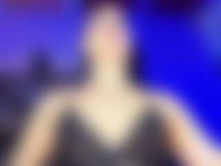 GiaFerrara's Live Sex Cam Show