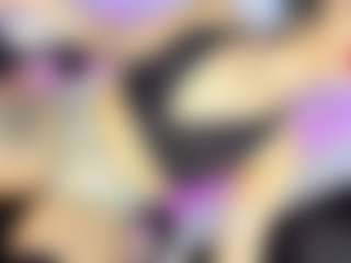 GiaFerrara's Live Sex Cam Show