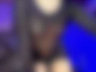 GiaFerrara's Live Sex Cam Show