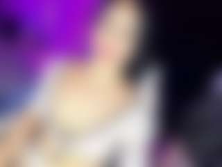 GiaFerrara's Live Sex Cam Show