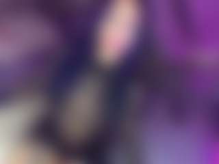 Live cam show with GiaFerrara - Teen (18+) on Camsoda