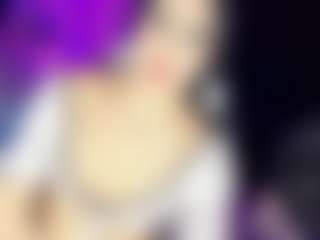 GiaFerrara's Live Sex Cam Show