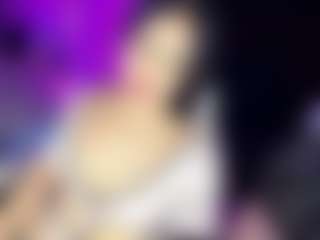 GiaFerrara's Live Sex Cam Show
