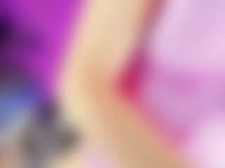 GiaFerrara's Live Sex Cam Show