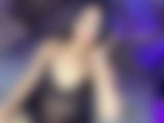 GiaFerrara's Live Sex Cam Show
