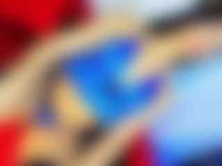 Live cam show with GiaFerrara - White on Soda Cam
